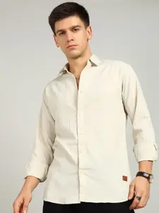 FUBAR Men Spread Collar Textured Solid Cotton Slim Fit Casual Shirt