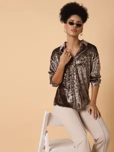 SHOWOFF Women Comfort Spread Collar Solid Nylon Casual Shirt