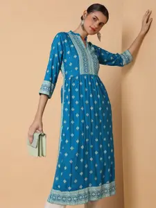 SHOWOFF Ethnic Motifs Printed A-Line Kurta