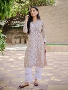 HOUSE OF KARI Floral Embroidered Cotton Chikankari Kurta