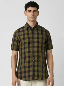 Van Heusen Sport Men Spread Collar Tartan Checked Slim Fit Casual Shirt