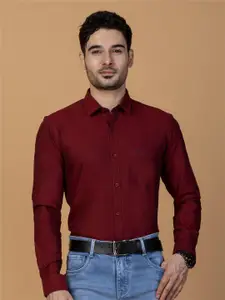 Berkshire Men New Spread Collar Solid Cotton Slim Fit Formal Shirt