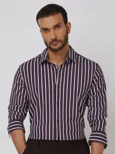 Mufti Men Spread Collar Slim Fit Casual Shirt