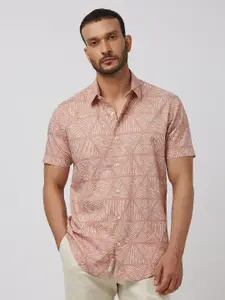 Mufti Men Spread Collar Abstract Printed Cotton Slim Fit Casual Shirt