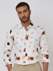 Mufti Men Spread Collar Graphic Printed Cotton Slim Fit Casual Shirt
