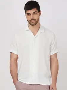 Mufti Men Spread Collar Self Design Relaxed Fit Casual Shirt
