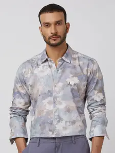 Mufti Men Spread Collar Cotton Slim Fit Casual Shirt