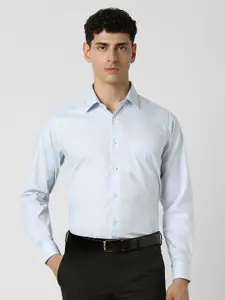 Van Heusen Men Spread Collar Solid Cotton Formal Shirt