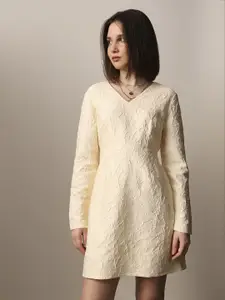 ONLY Self Design V-neck Jacquard Long Sleeves A-Line Dress