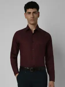 Van Heusen Men Spread Collar Micro Ditsy Printed Cotton Party Shirt