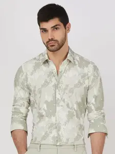 Mufti Men Spread Collar Abstract Printed Slim Fit Casual Shirt