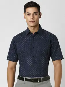 Van Heusen Men Spread Collar Micro Ditsy Printed Cotton Formal Shirt