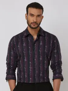 Mufti Men Spread Collar Cotton Slim Fit Casual Shirt