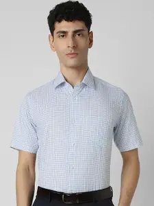 Van Heusen Men Spread Collar Checked Cotton Formal Shirt