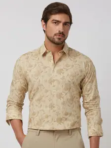 Mufti Men Spread Collar Cotton Slim Fit Casual Shirt