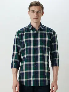 Louis Philippe Sport Men Spread Collar Tartan Checked Cotton Slim Fit Casual Shirt