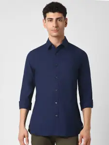 Van Heusen Sport Men Spread Collar Solid Cotton Slim Fit Casual Shirt