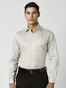 Van Heusen Men Spread Collar Micro Ditsy Printed Cotton Party Shirt