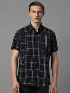 Louis Philippe Sport Men Spread Collar Tartan Checked Cotton Slim Fit Casual Shirt