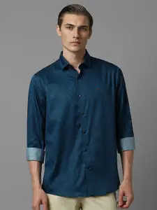 Louis Philippe Sport Men Spread Collar Floral Printed Cotton Slim Fit Casual Shirt