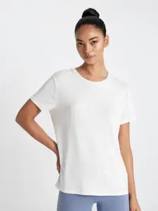 DeFacto Women Raw Edge T-shirt