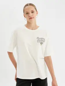 DeFacto Women Typography Printed Hooded Pockets T-shirt