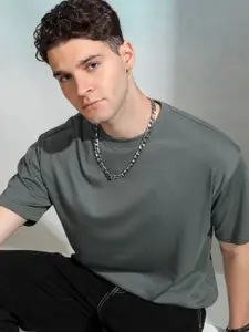 HIGHLANDER Men Solid Round Neck Cotton Relaxed Fit Sports T-Shirt