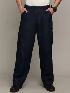 The Roadster Lifestyle Co Men Pure Cotton Mid-Rise Relaxed Fit Cargo Styles Jeans