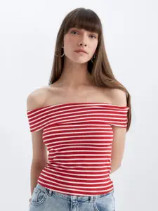 DeFacto Women Striped Pockets T-shirt