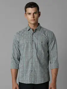 Louis Philippe Sport Men Slim Fit Opaque Checked Casual Shirt
