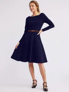 Dream Beauty Fashion Solid Boat Neck Fit & Flare Dress