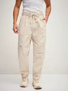 THE BEAR HOUSE Men Solid Relaxed Fit Casual Pant