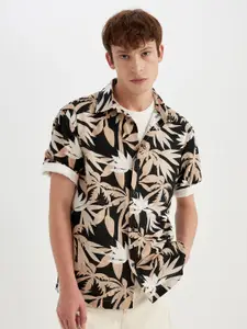 DeFacto Men Floral Opaque Printed Casual Shirt