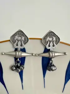 Sangria Silver Plated Contemporary Drop Earrrings