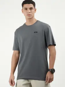 Calvin Klein Jeans Men Solid Round Neck Cotton T-shirt