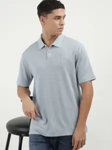 Calvin Klein Jeans Men V-Neck Raw Edge T-shirt