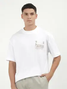 Calvin Klein Jeans Men Henley Neck Extended Sleeves Pockets T-shirt