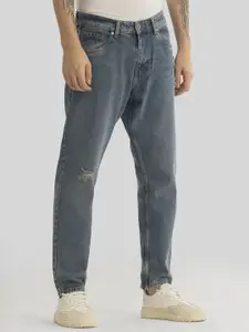Snitch Men Loose Relaxed Fit Low Distress Light Fade Stretchable Jeans