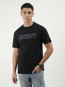 Calvin Klein Jeans Men Solid Round Neck Cotton T-shirt