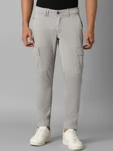 Louis Philippe Jeans Men Slim Fit Cargos Trousers