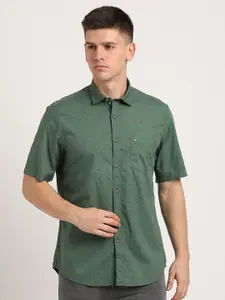 Turtle Men Relaxed Spread Collar Micro Ditsy Printed Cotton Slim Fit Casual Shirt