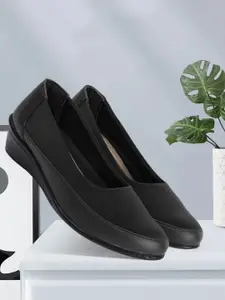 Colo Round Toe Wedge Heels Pumps