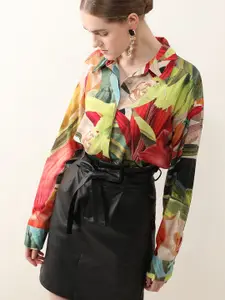 Vero Moda Women Spread Collar Abstract Printed Cotton Oversized Casual Shirt