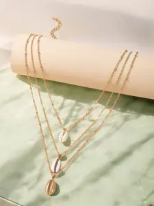 fabula Sea Shell Charm Layered Necklace