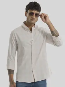 Snitch Men Smart Slim Fit Checked Button-Down Collar Casual Shirt