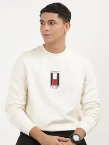 Tommy Hilfiger Men Embroidered Solid Sweatshirt