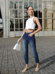 Chemistry Women Slim Fit Light Fade Stretchable Jeans