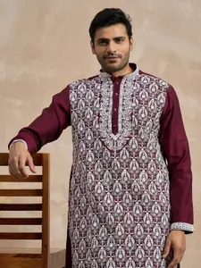 Anouk Maroon Floral Embroidered Mandarin Collar Straight Kurta
