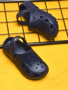 HRX by Hrithik Roshan Men Rubber Clogs