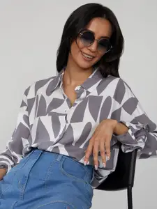 PINACOLADA Women Comfort Spread Collar Abstract Printed Cotton Casual Shirt